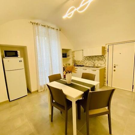 Апартаменти Gentile'S House Монополі Екстер'єр фото